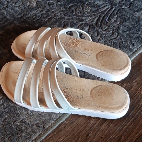 EMU AUSTRALIA SANDALS SIZE 6 - Picture 3 of 7